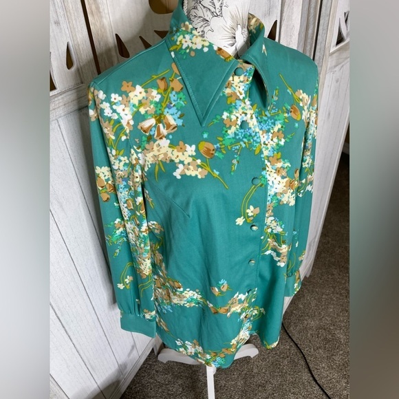 Vintage Lord & Taylor Woman’s Blouse Large Microfloral cottagecore button-up - Picture 3 of 5